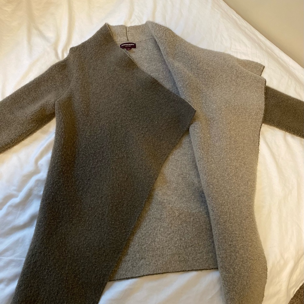 Johnston & Murphy wool sweater!